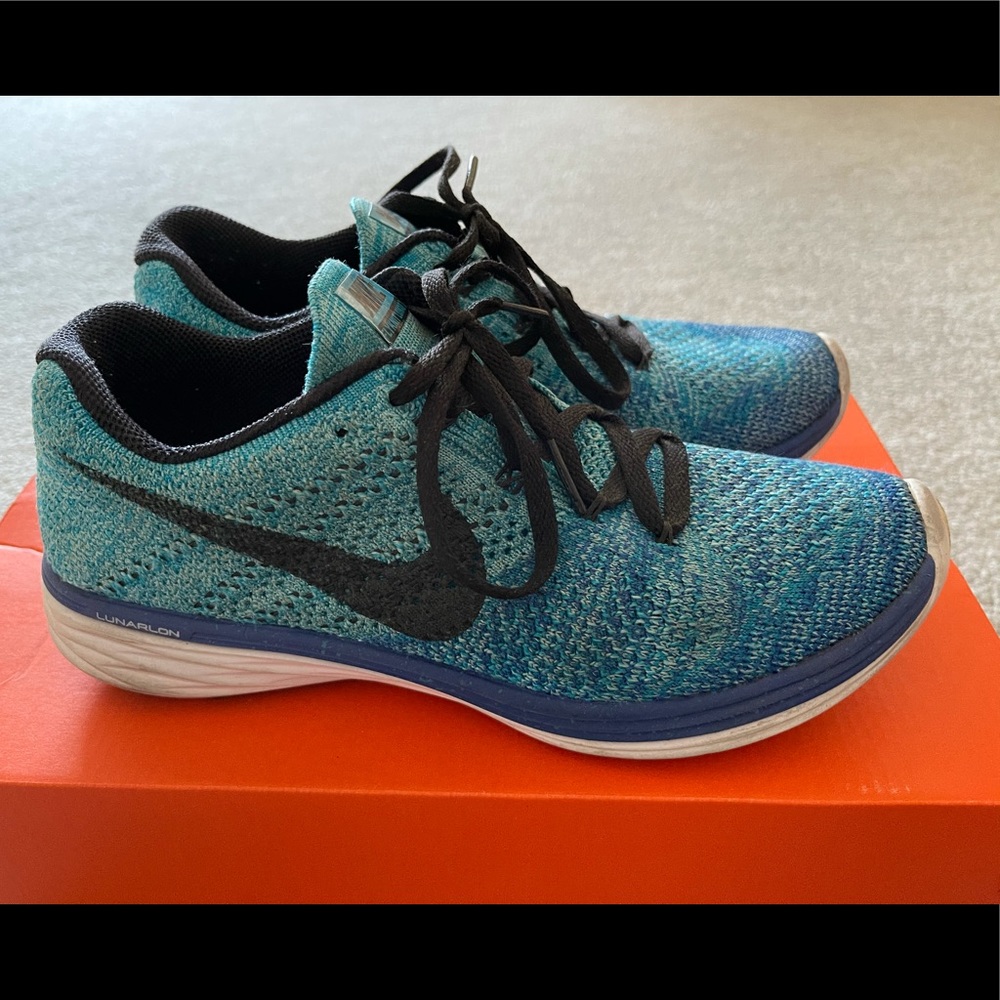 Nike flyknit lunar 3 size 7.5